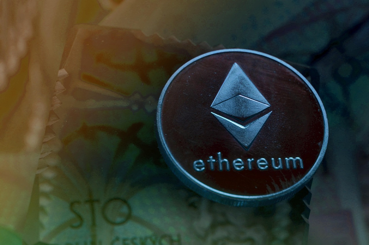 FxPro分析师Alex Kuptsikevich：数据显示XRP、SOL、ADA展现出技术面强势讯号